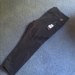 Black New Balance athletic leggings